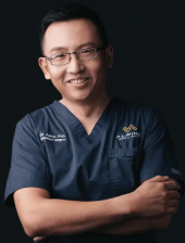 Dr. Aaron Poh business logo picture