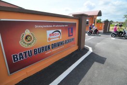Batu Buruk Driving Academy, Driving Academy in Kuala Terengganu