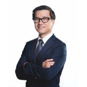 Dr John Low Seng Hooi business logo picture