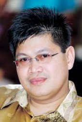 Professor Dr. Wan Faisham Wan Ismail business logo picture